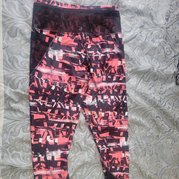 Puma size small leggings - Picture 1 of 3
